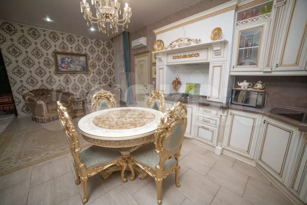2-к. квартира, 95 м, 2/3 эт. - Фото 1
