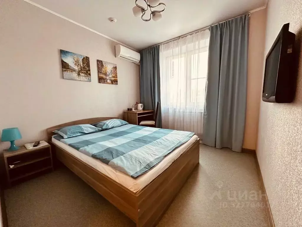 Комната Челябинская область, Челябинск Электростальская ул., 23 - Фото 1