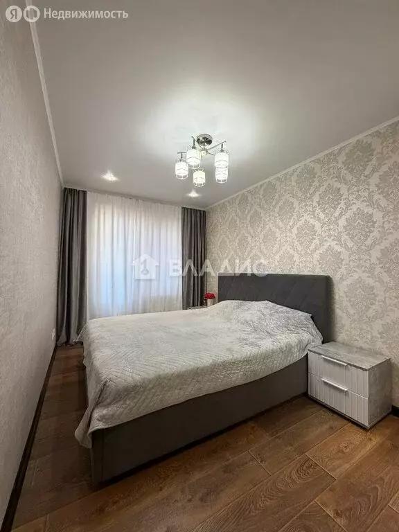 3-комнатная квартира: посёлок Майский, Садовая улица, 8 (62.4 м) - Фото 1