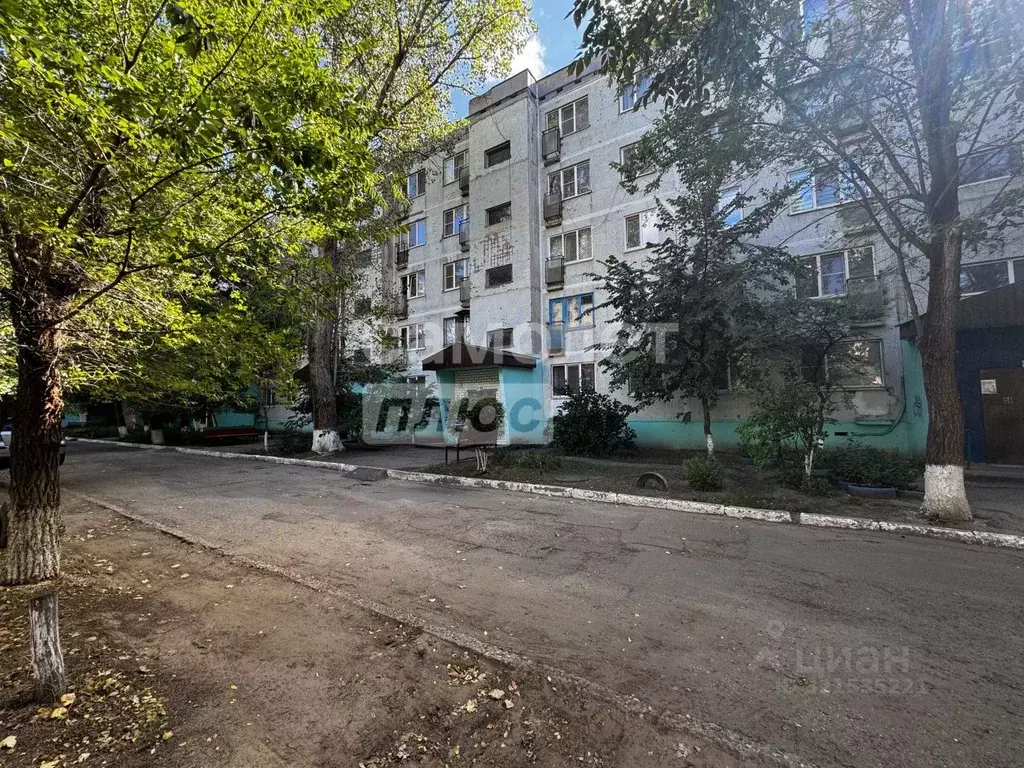 3-к кв. Калмыкия, Элиста 2-й мкр, 22 (69.1 м) - Фото 0