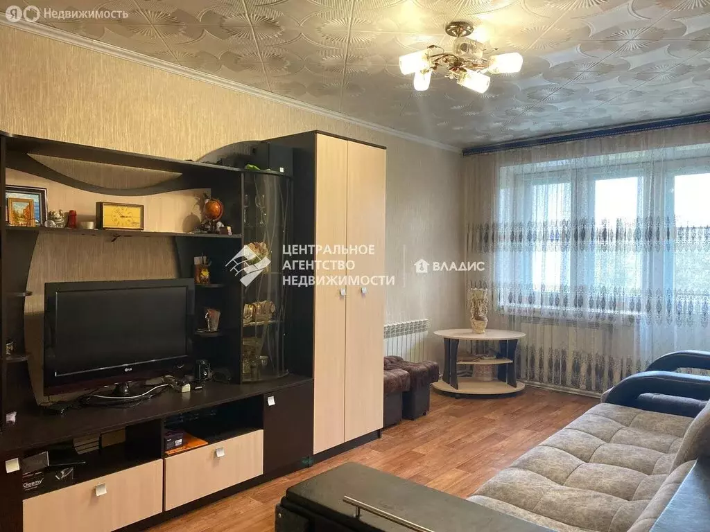 3-комнатная квартира: село Чулково, улица Лихарево, 65 (58.9 м) - Фото 2