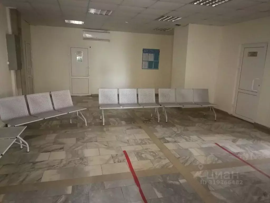 Помещение свободного назначения в Саратовская область, Балаково ... - Фото 0