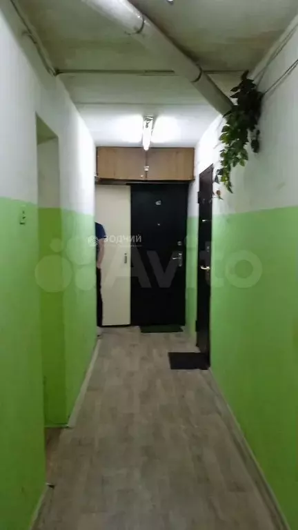 Комната 13 м в 4-к., 2/5 эт. - Фото 0