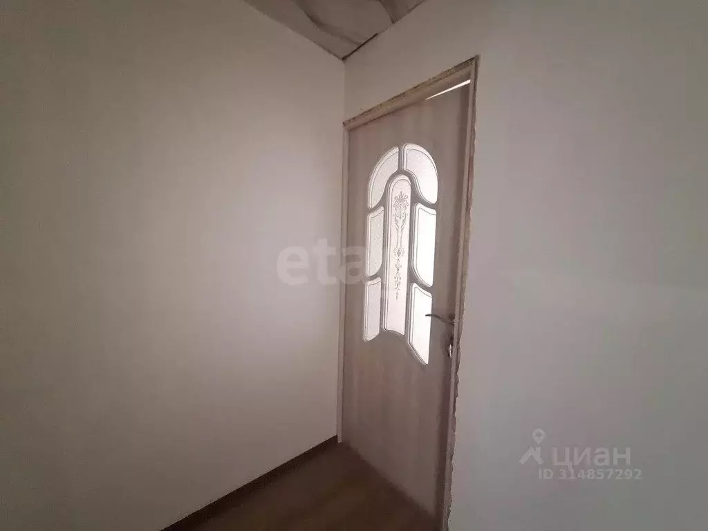 Дом в Крым, Симферопольский район, Добровское с/пос, с. Перевальное, ... - Фото 1