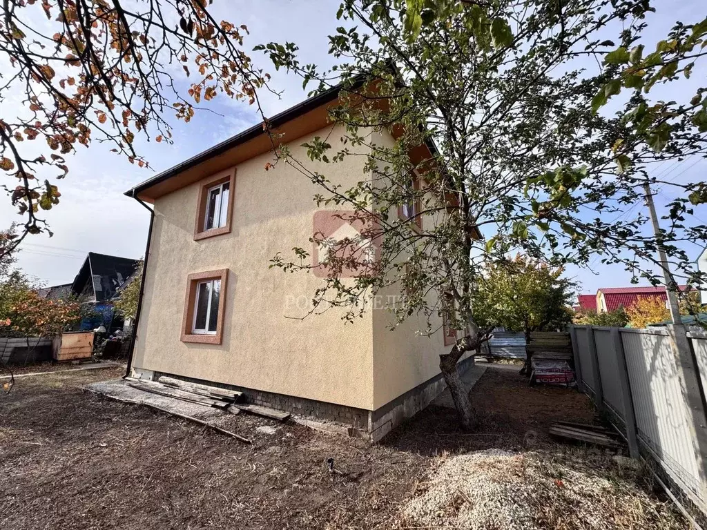 Дом в Саратовская область, Энгельсский район, Красноярское ... - Фото 2