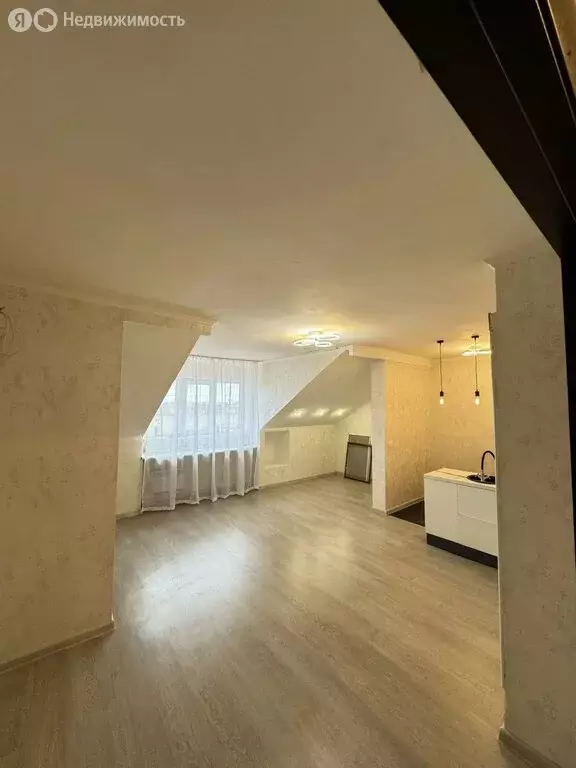 Квартира-студия: станица Елизаветинская, Северная улица, 243 (35 м) - Фото 1