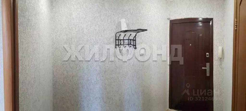 2-к кв. Орловская область, Орел Комсомольская ул., 244 (45.0 м) - Фото 0