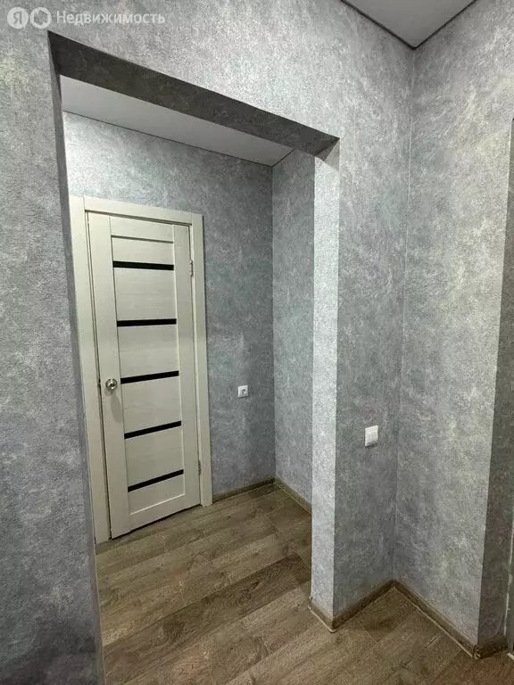 1-комнатная квартира: Энгельс, проспект Химиков, 3Д (28 м) - Фото 0