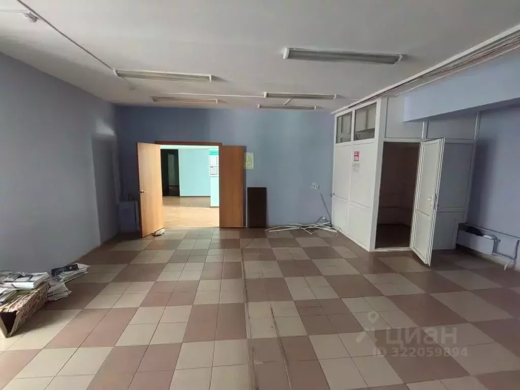 Помещение свободного назначения в Ханты-Мансийский АО, Нягань 2-й мкр, ... - Фото 1