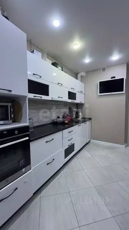 1-к кв. Татарстан, Набережные Челны ул. Ахметшина, 120 (42.7 м) - Фото 2