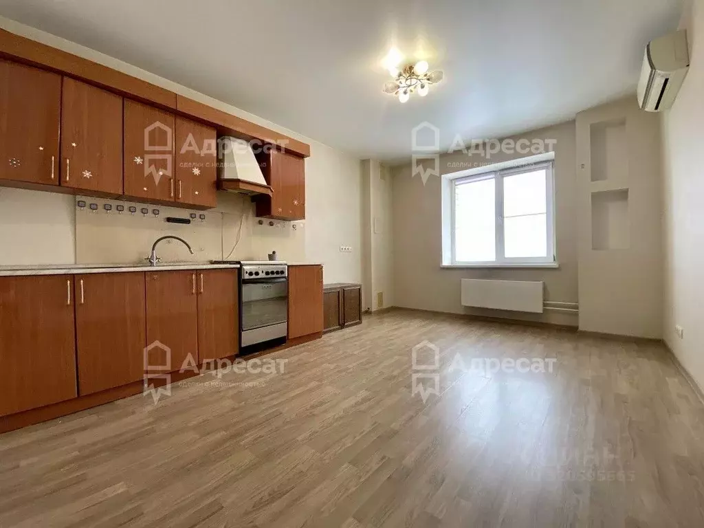 2-к кв. Волгоградская область, Волгоград Песчанокопская ул., 15 (76.2 ... - Фото 0