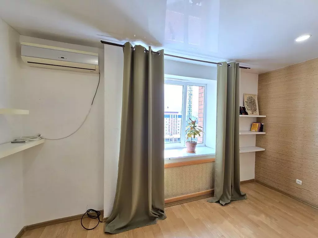 Продаётся 1-к квартира, 60.3 м - Фото 1