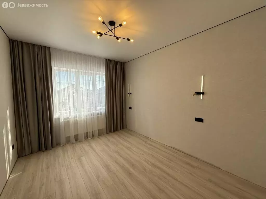 Дом в Михайловск, улица Ишкова (110 м) - Фото 2