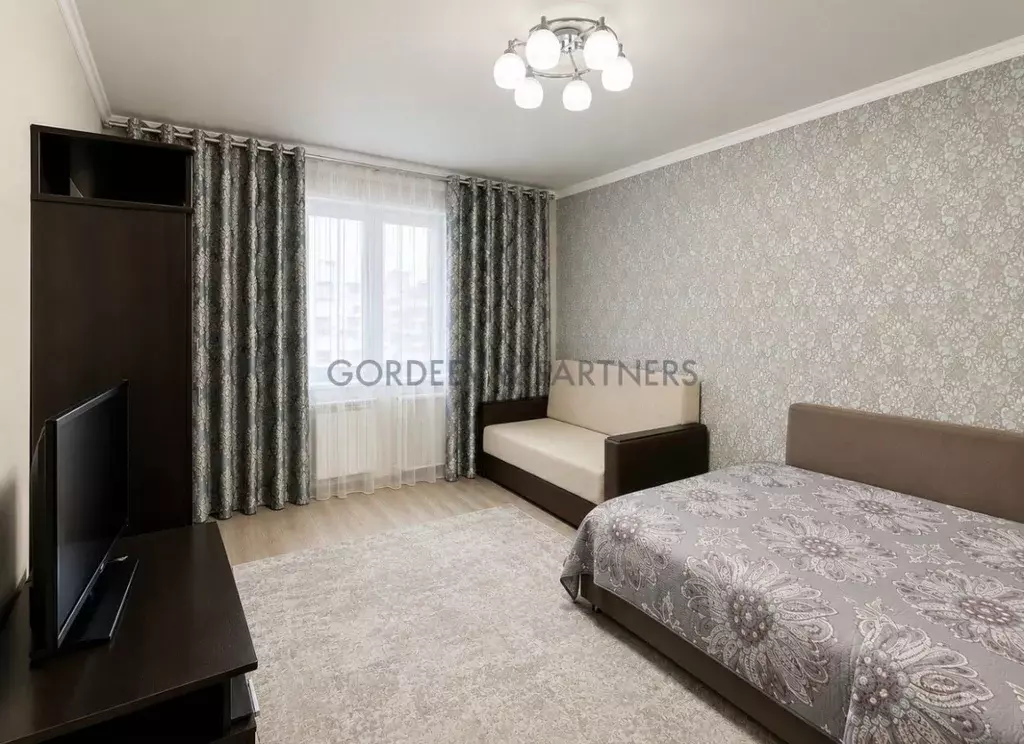 1-к кв. Татарстан, Казань ул. Юлиуса Фучика, 2 (34.7 м) - Фото 2