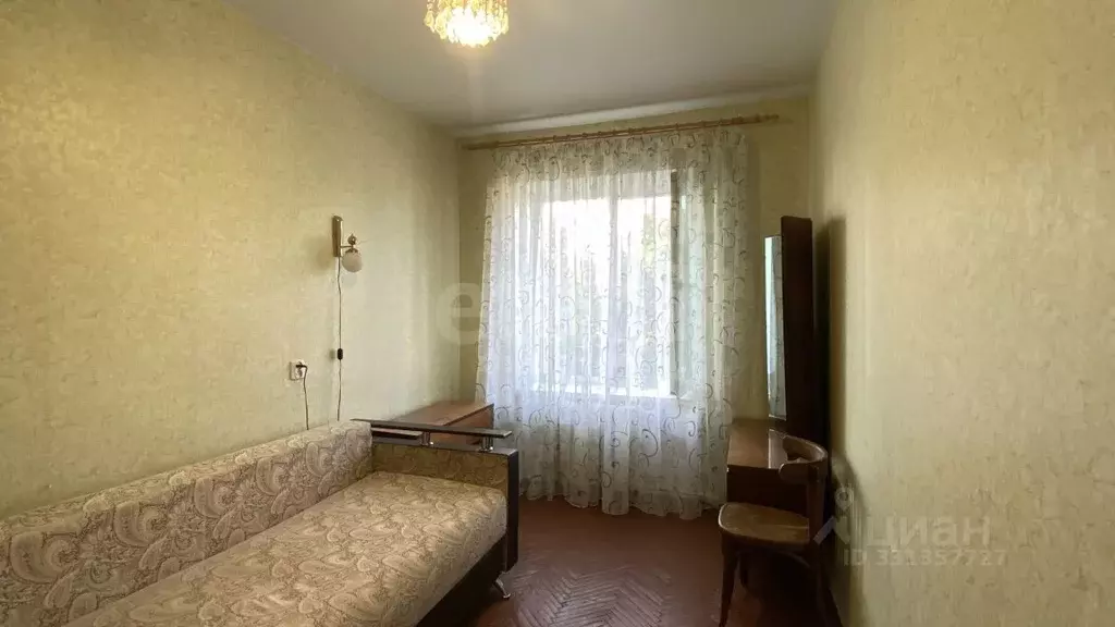 3-к кв. Ленинградская область, Кириши Советская ул., 13 (56.1 м) - Фото 1