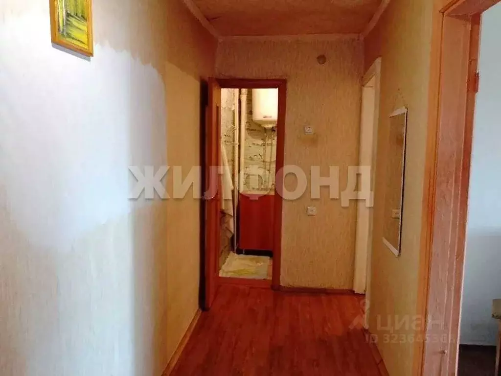 2-к кв. Хакасия, Усть-Абаканский район, пос. Расцвет Школьная ул., 4 ... - Фото 1