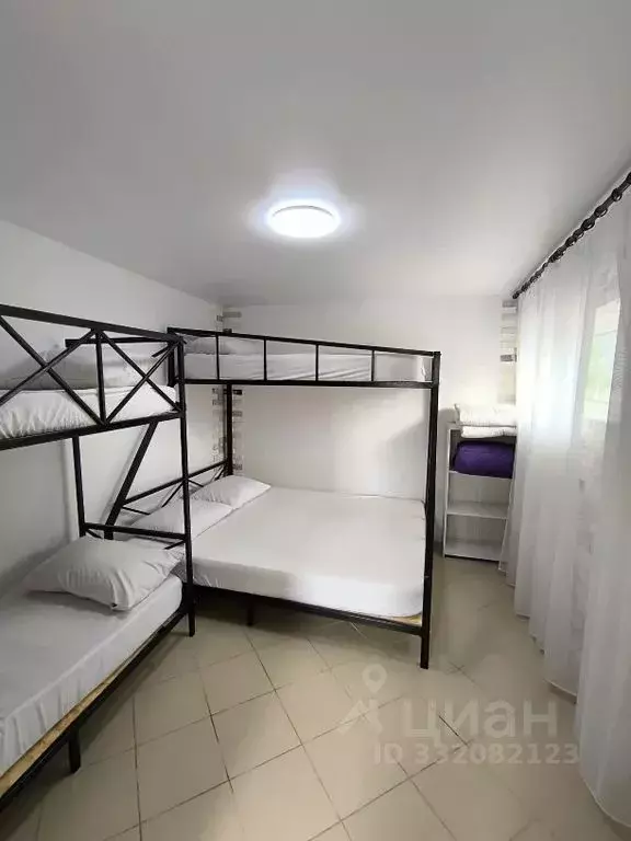 Комната Краснодарский край, Ейск Нижнесадовая ул., 99 - Фото 2