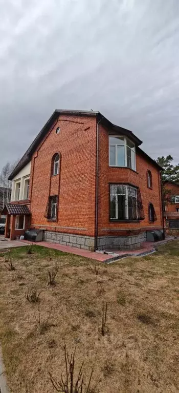 Дом в Новосибирская область, Новосибирск пос. Лесное, ул. Парадная, 9 ... - Фото 1