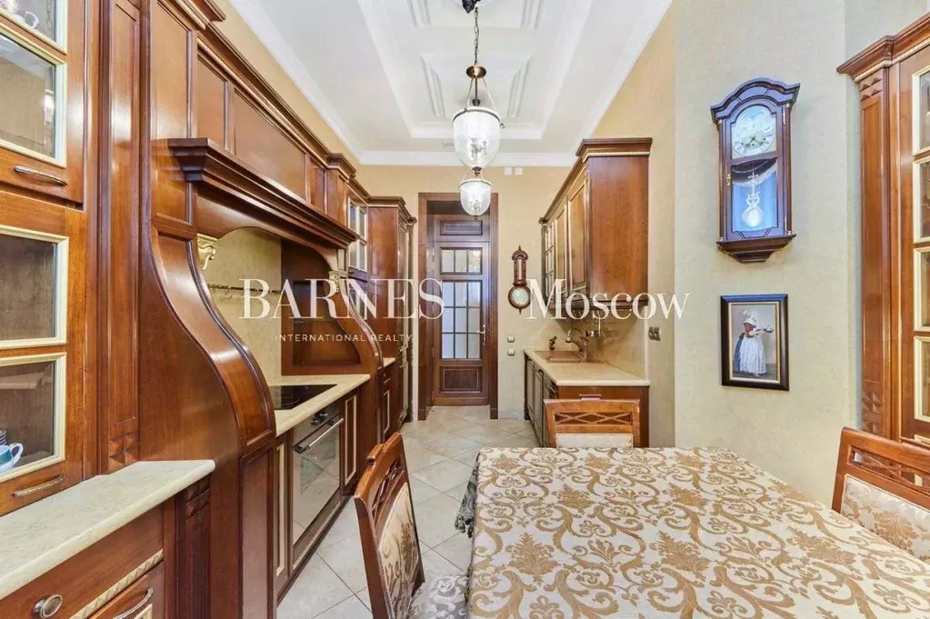 3-к кв. Москва ул. Знаменка, 13С1 (136.5 м) - Фото 2