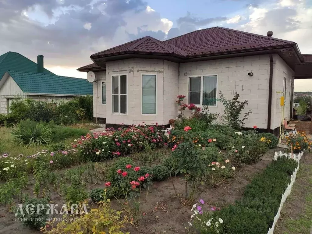 Коттедж в Белгородская область, Старый Оскол Научный центр-2 мкр,  ... - Фото 1