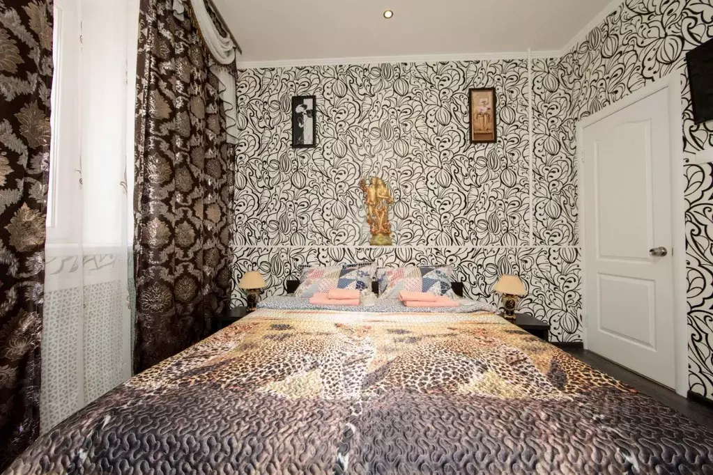 Комната Москва Большой Козловский пер, 12 (20.0 м) - Фото 1