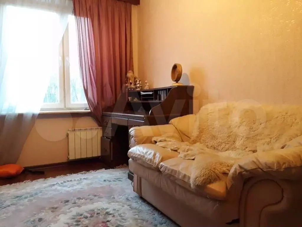 3-к. квартира, 60 м, 4/9 эт. - Фото 0