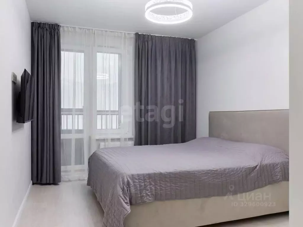 2-к кв. Татарстан, Казань ул. Аметьевская магистраль, 18к5 (50.3 м) - Фото 1