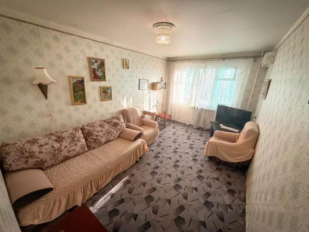 2-к кв. Оренбургская область, Оренбург Театральная ул., 7 (45.0 м) - Фото 0