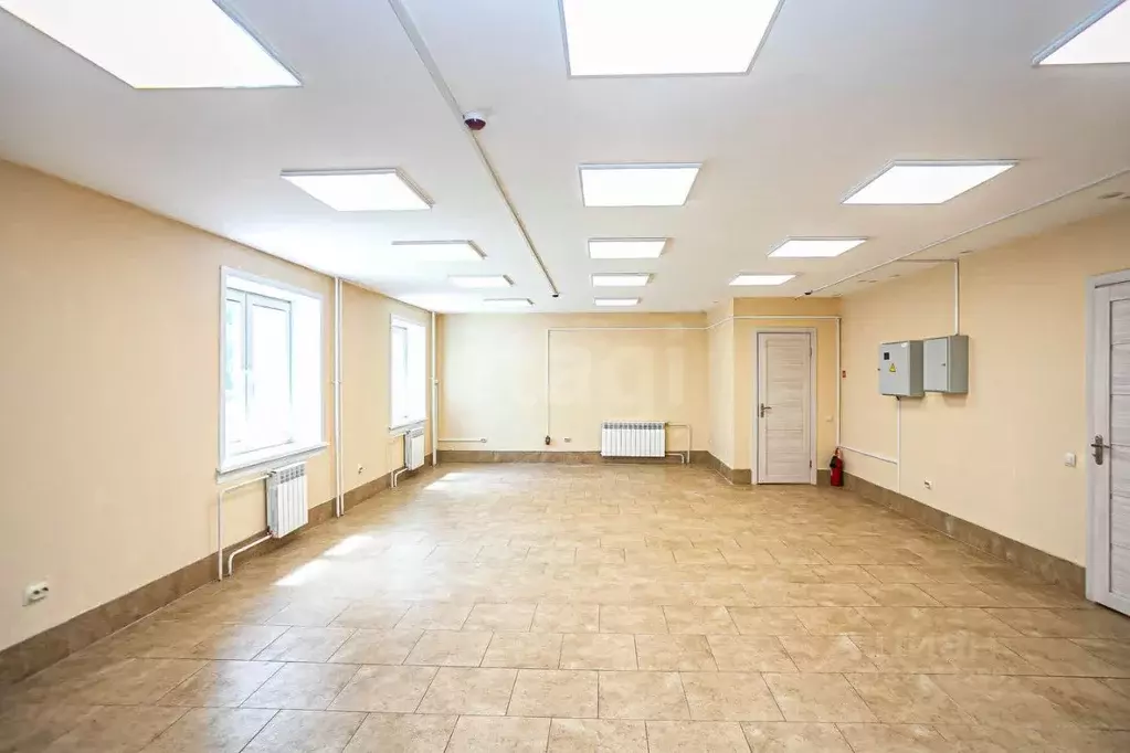 Помещение свободного назначения в Новосибирская область, Бердск ул. ... - Фото 1