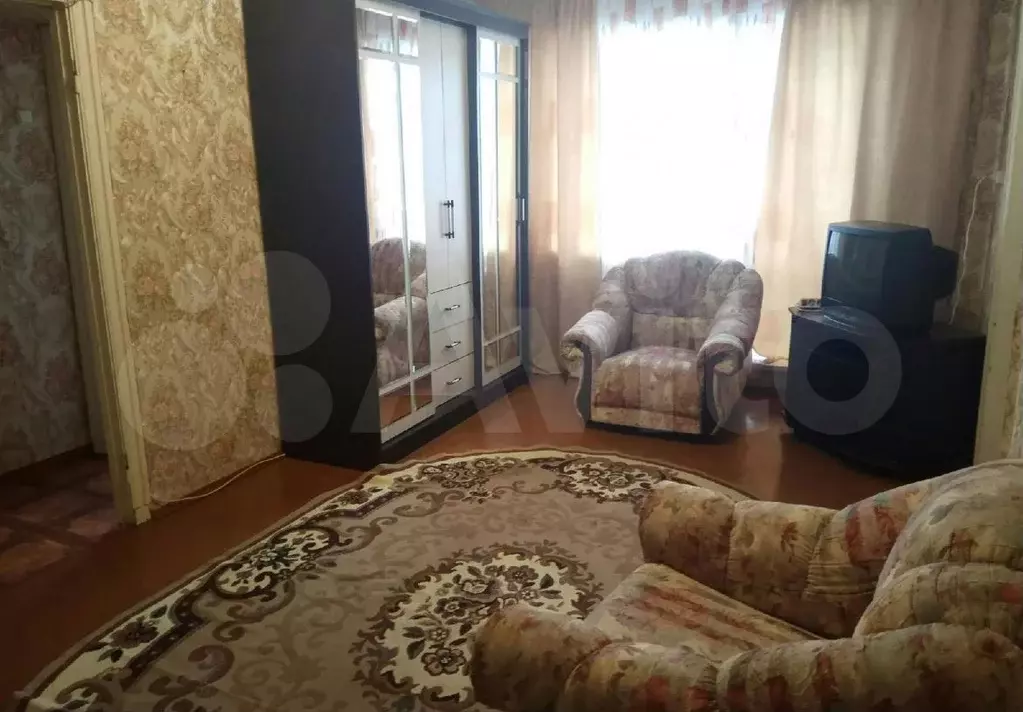 1-к. квартира, 40 м, 1/2 эт. - Фото 0