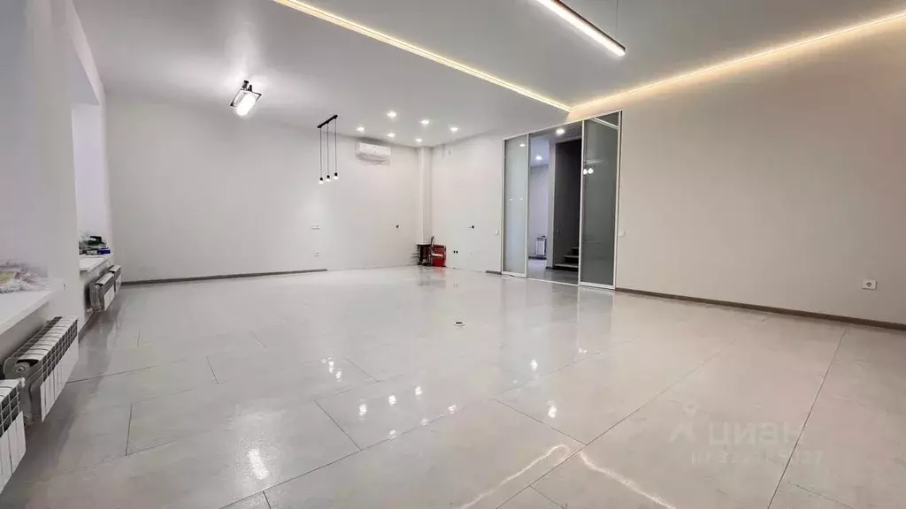 Таунхаус в Смоленская область, Смоленск ул. Генерала Руссиянова (310 ... - Фото 1