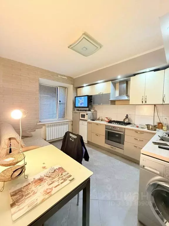 2-к кв. Татарстан, Казань ул. Интернациональная, 13Б (64.5 м) - Фото 2