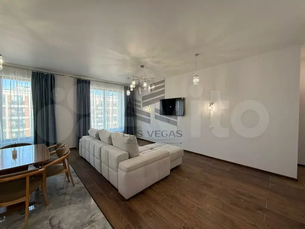3-к. квартира, 98 м, 7/8 эт. - Фото 1
