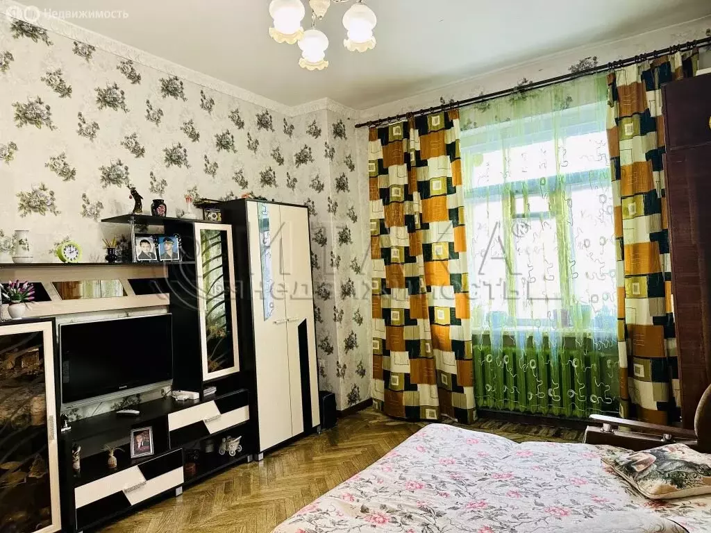 3-комнатная квартира: Санкт-Петербург, Ивановская улица, 15 (66.67 м) - Фото 0