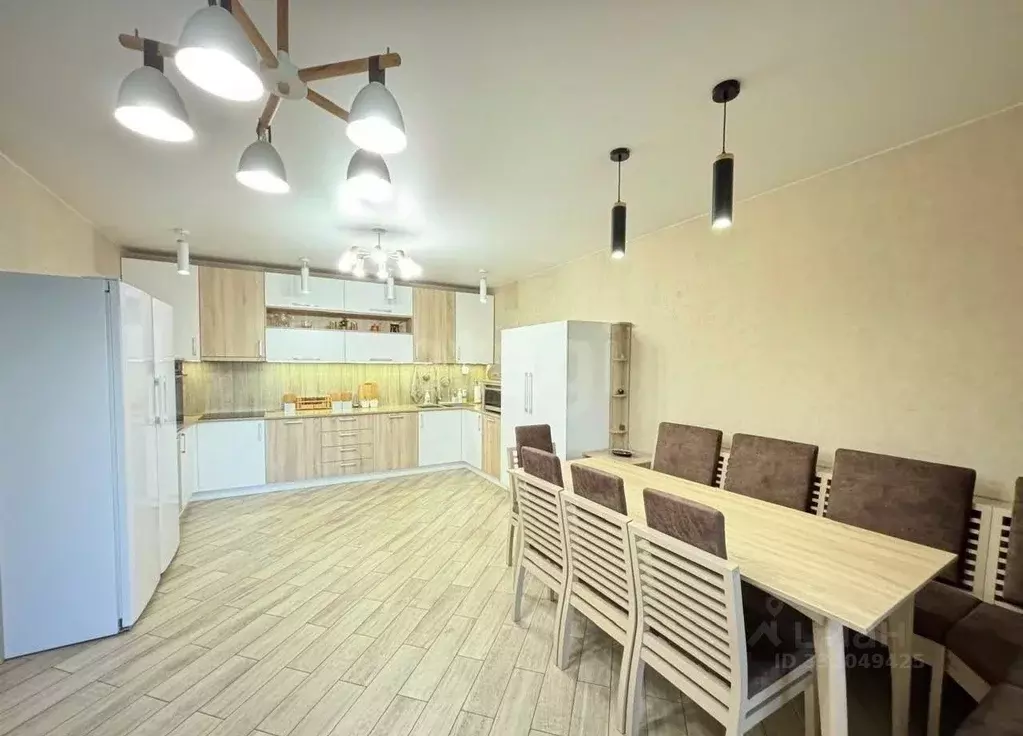 3-к кв. Алтайский край, Барнаул ул. Профинтерна, 7а (119.0 м) - Фото 1