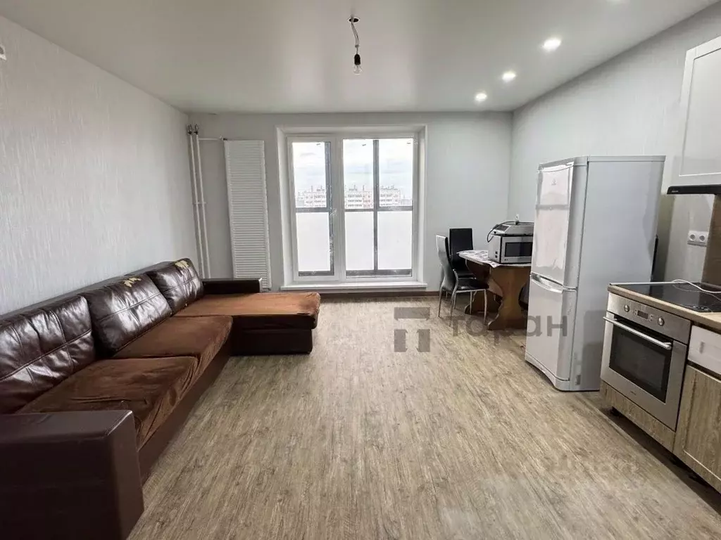 2-к кв. Челябинская область, Челябинск ул. Маршала Чуйкова, 25 (65.0 ... - Фото 1