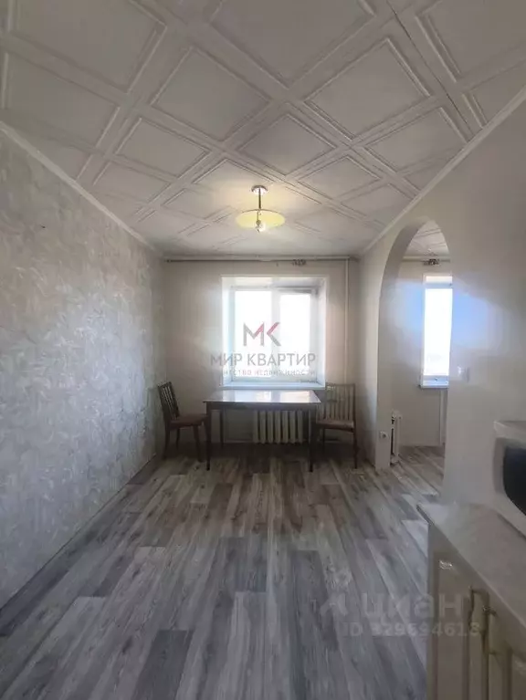 3-к кв. Красноярский край, Минусинск ул. Обороны, 32 (59.1 м) - Фото 1