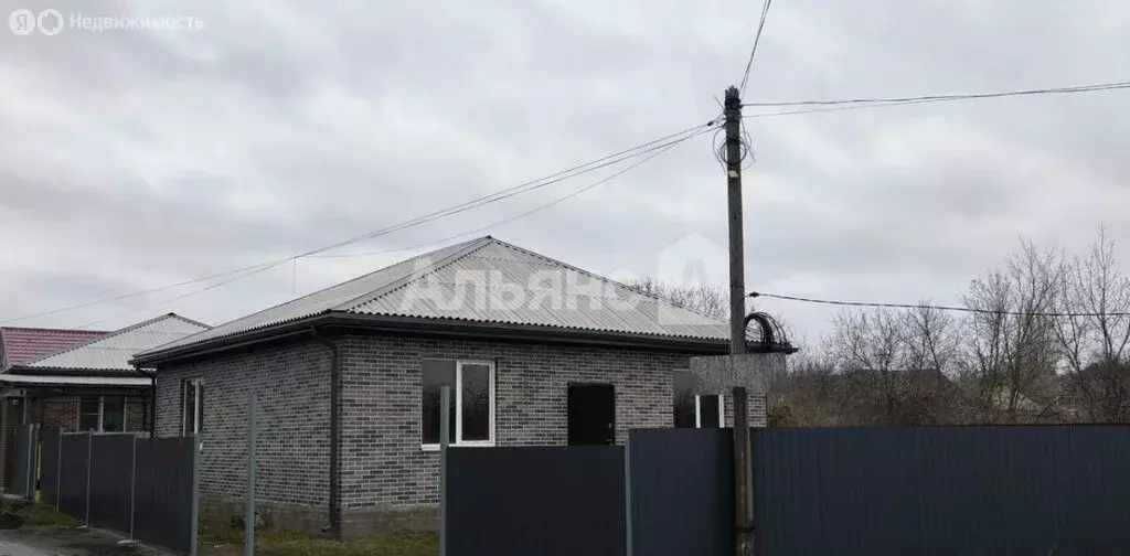 Дом в Шахты, улица 26 Июня (93 м) - Фото 2