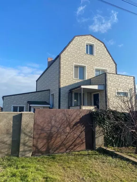 Дом в Крым, Евпатория ул. Вишневая, 30 (200 м) - Фото 2