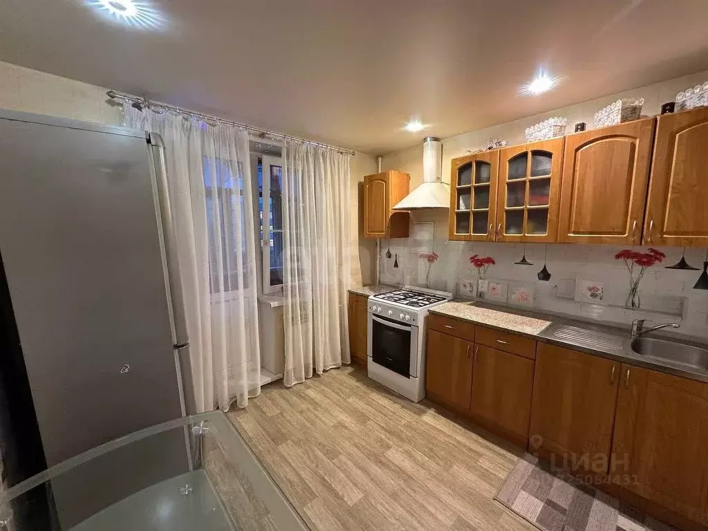 2-к кв. Ленинградская область, Волхов ул. Нахимова, 5 (53.8 м) - Фото 1