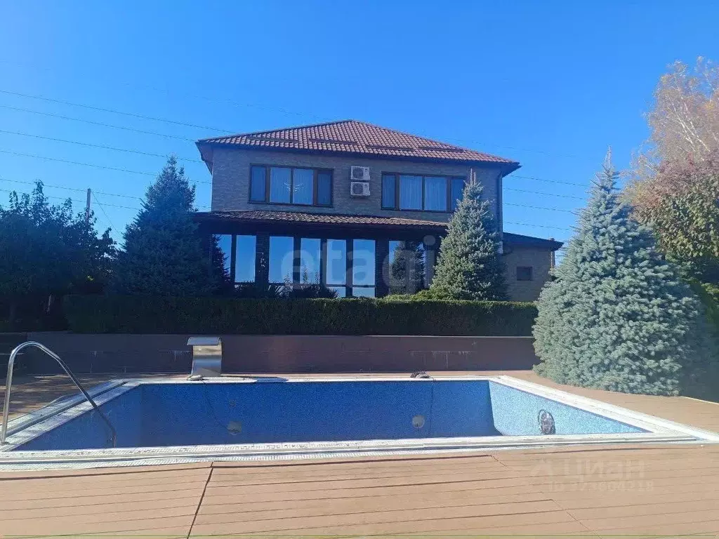 Дом в Крым, Симферополь ул. Нестерова (222 м) - Фото 1