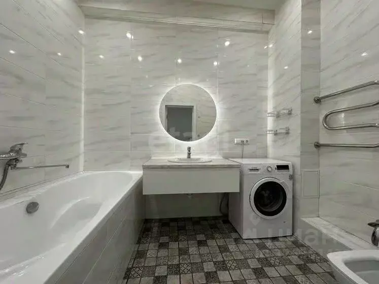 3-к кв. Иркутская область, Иркутск Байкальская ул., 236/2 (63.0 м) - Фото 1