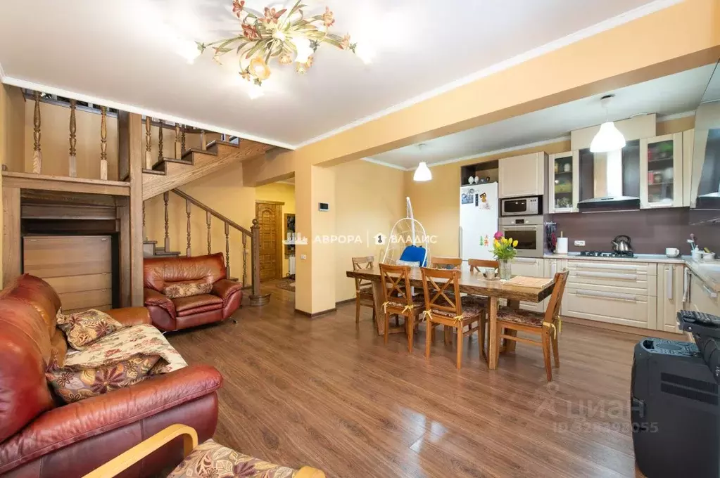 Дом в Челябинская область, Магнитогорск пос. Цементный, ул. ... - Фото 1