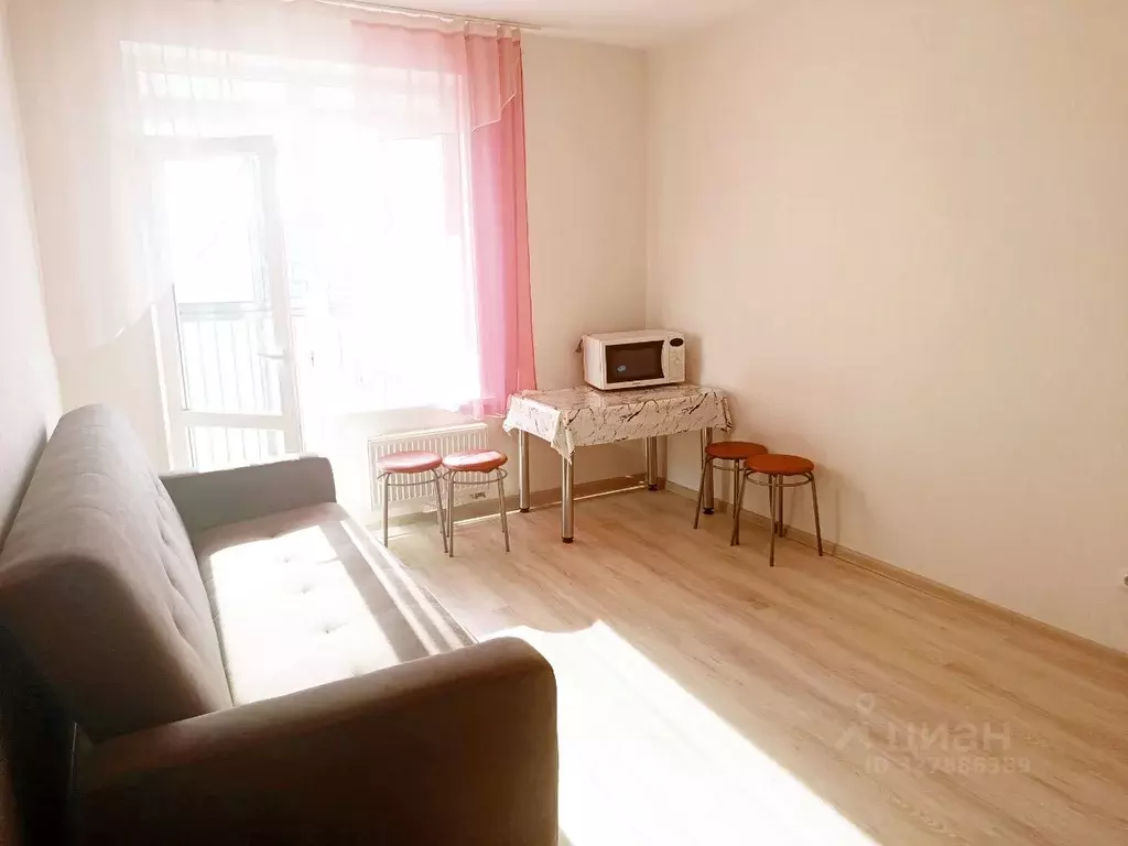 2-к кв. Свердловская область, Екатеринбург ул. Чемпионов, 5 (56.0 м) - Фото 2