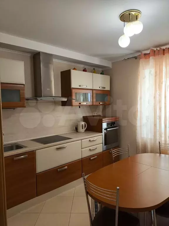 2-к. квартира, 57 м, 1/5 эт. - Фото 0