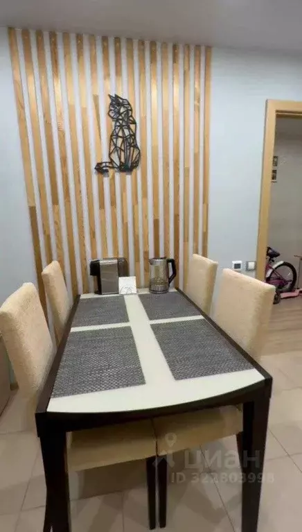 3-к кв. Свердловская область, Екатеринбург ул. Рощинская, 46 (84.7 м) - Фото 2