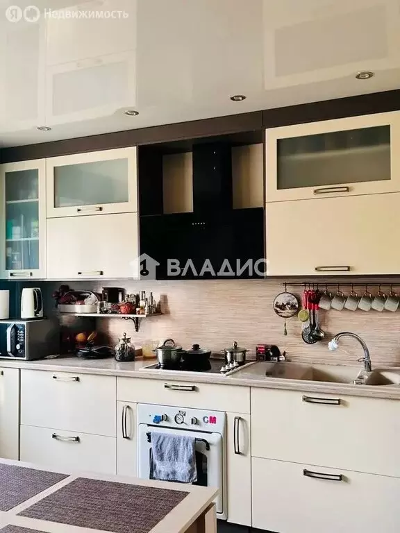 3-комнатная квартира: Иваново, микрорайон Рождественский, 8 (82 м) - Фото 1