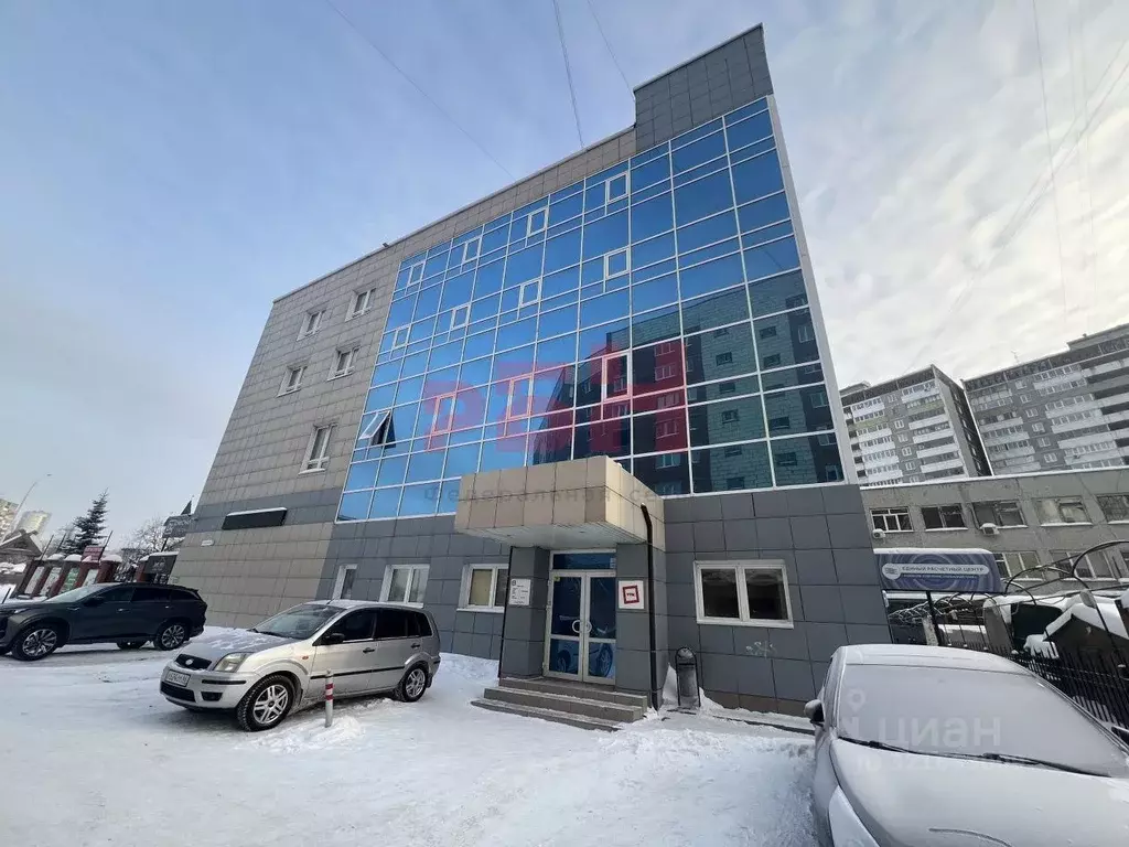 Помещение свободного назначения в Свердловская область, Екатеринбург ... - Фото 1