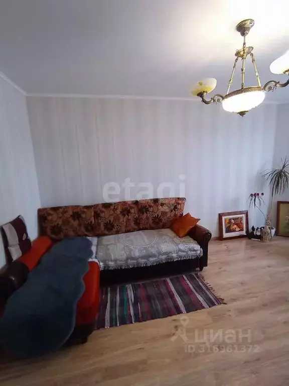 6-к кв. Белгородская область, Белгород ул. Белгородского полка, 65 ... - Фото 1