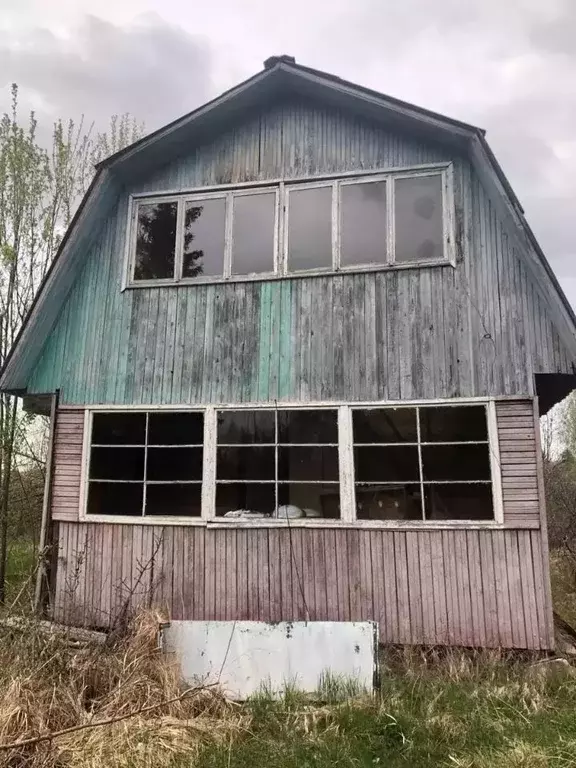 Участок в Ленинградская область, Тосненский район, Трубникоборское ... - Фото 0